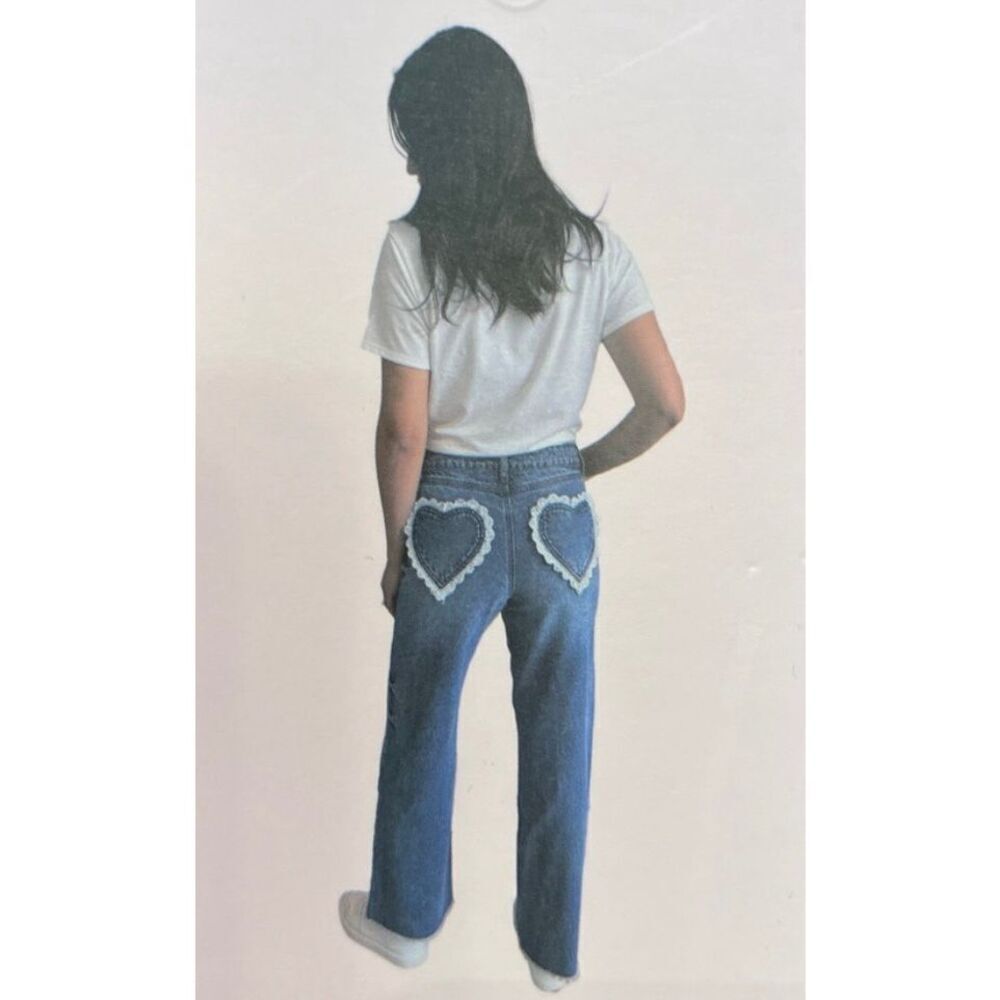 ✨Ashley Mason Heart Back Pocket Sz 0/24 Jeans✨